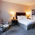Radisson Blu Carlton Hotel, Hotel Bratislava