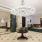 Hotel Radisson Blu Carlton Hotel, 4*