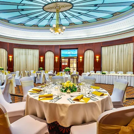 Radisson Blu Carlton Hotel, 4* Bratislava