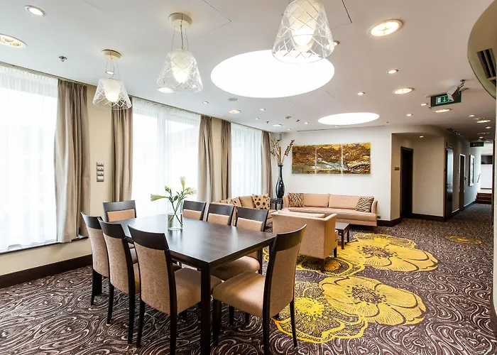 Radisson Blu Carlton Hotel,