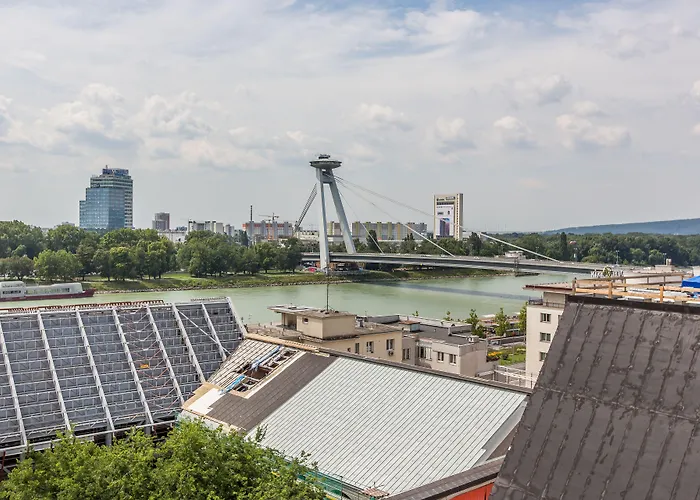 Radisson Blu Carlton Hotel, 4*