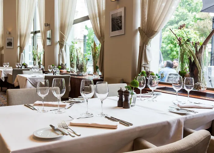 Hotel Radisson Blu Carlton Hotel, 4*