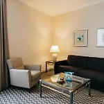 Hotel Radisson Blu Carlton Hotel, 4*