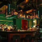 Radisson Blu Carlton Hotel, Hotel 4*