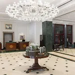 Radisson Blu Carlton Hotel, 4*