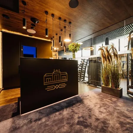 Radisson Blu Carlton Hotel, Hotell Bratislava