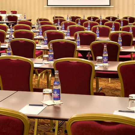 Radisson Blu Carlton Hotel, 4* Bratislava