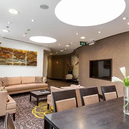 Radisson Blu Carlton Hotel, 4* Bratislava