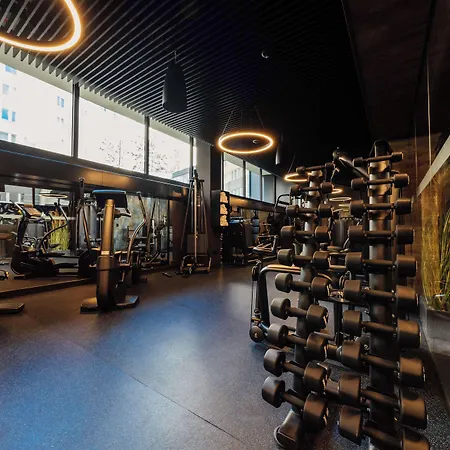 Radisson Blu Carlton Hotel, Hotel 4*