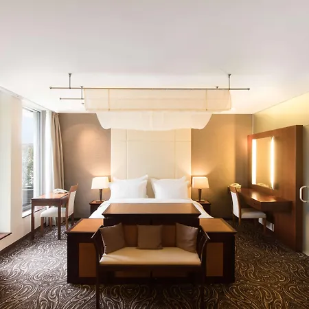 Radisson Blu Carlton Hotel,