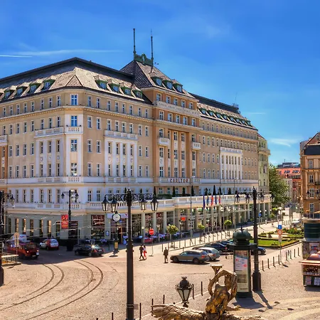 Radisson Blu Carlton Hotel, 4* Bratislava