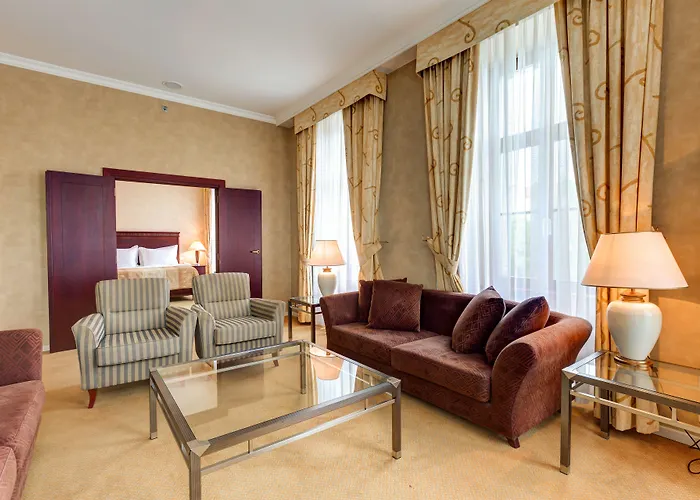 Radisson Blu Carlton Hotel, Hotel 4*