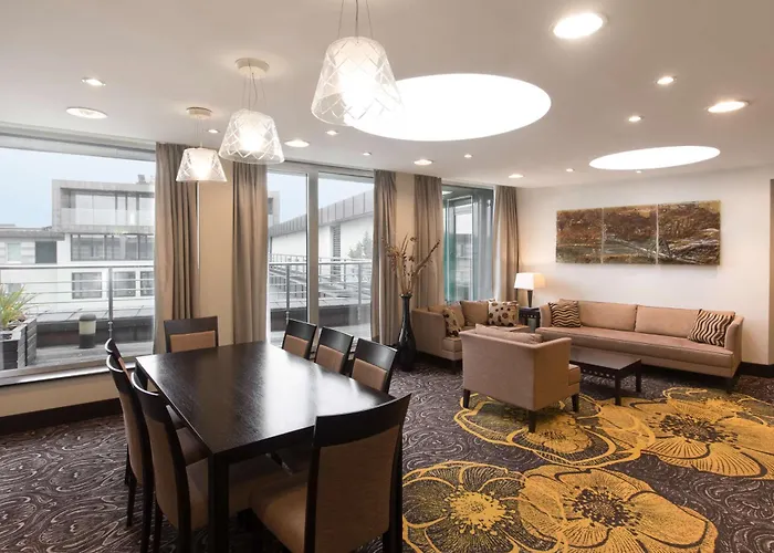 Radisson Blu Carlton Hotel, 4* Bratislava