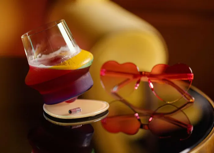 래디슨 블루 칼튼 호텔, 4*