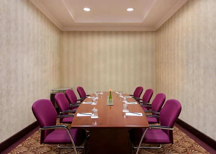 Radisson Blu Carlton Hotel, Hotel 4*