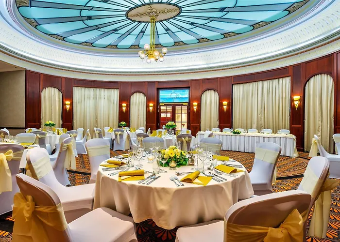 Radisson Blu Carlton Hotel, 4* Bratislava