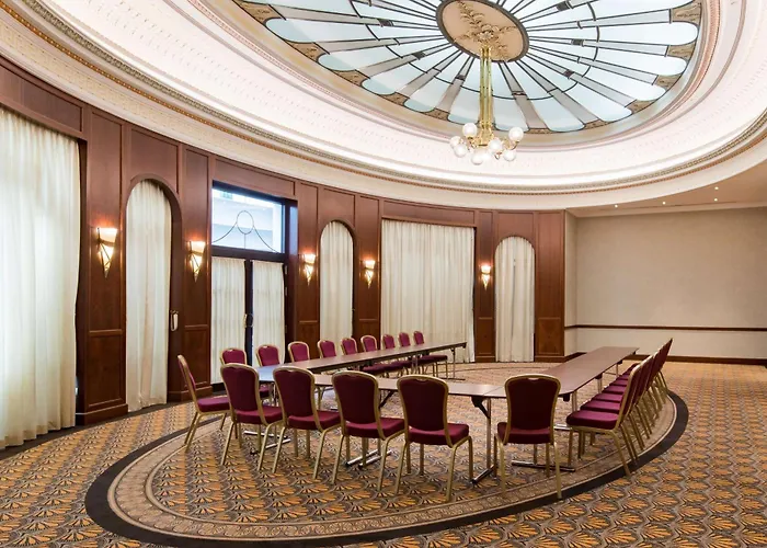 Radisson Blu Carlton Hotel, Bratislava