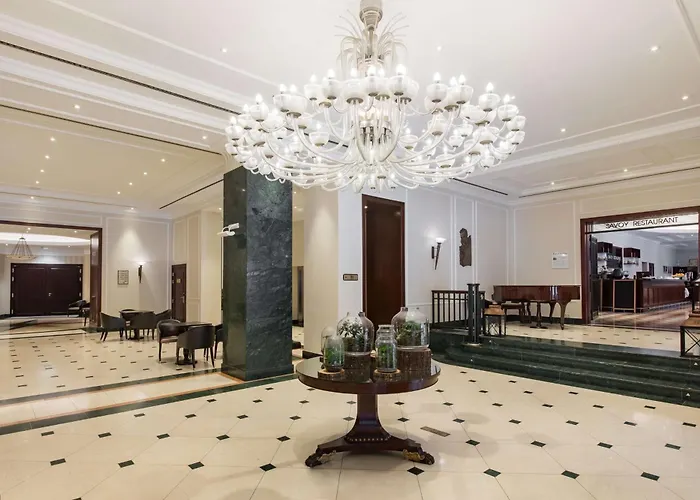 Hotel Radisson Blu Carlton Hotel, 4*