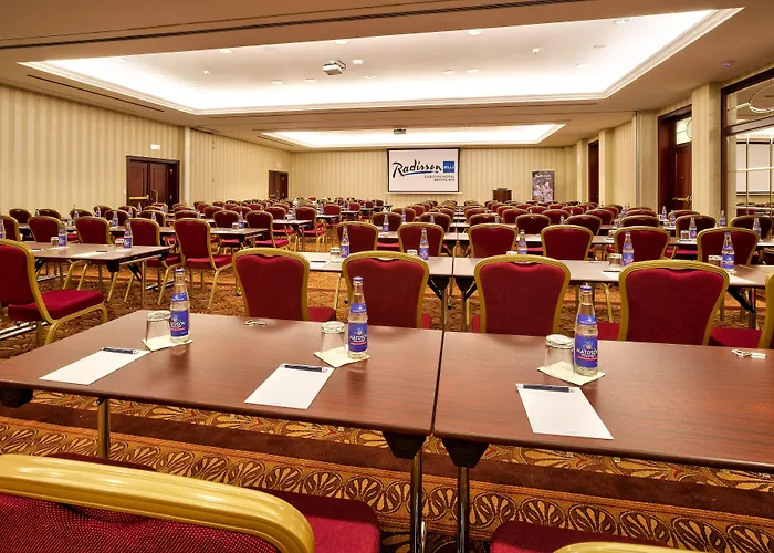 Radisson Blu Carlton Hotel, 4* Bratislava